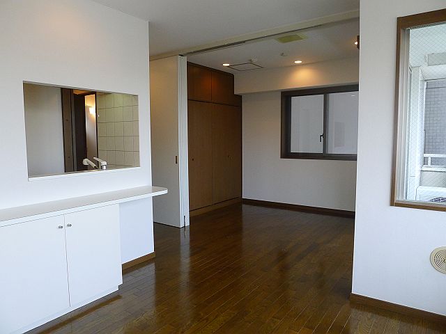 ▶ 東中野エンジェルビル402号室ヴァーチャル間取図へ 東中野エンジェルビル402号室ヴァーチャル間取図へ